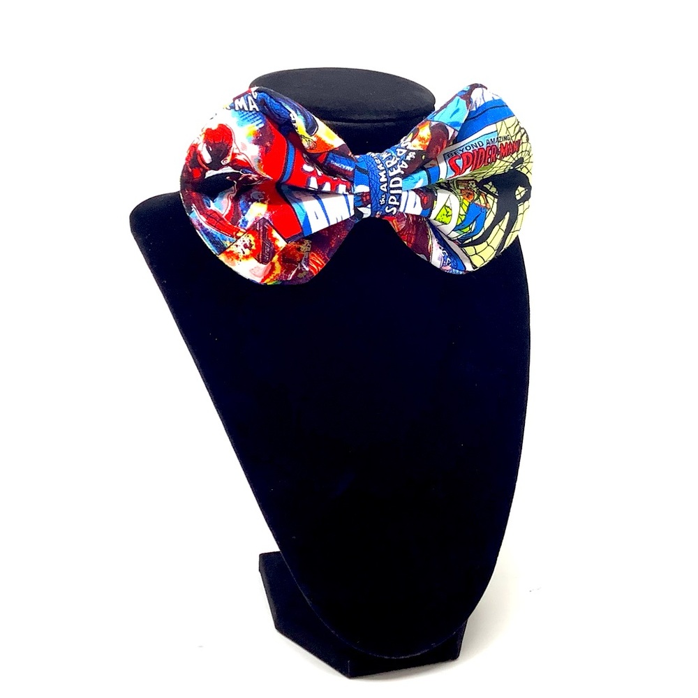 Spider Man Handcrafted Bow Tie - Comic Book Collection